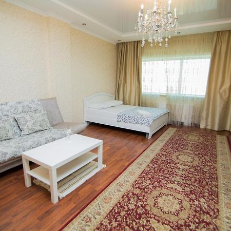 Apartment Severnoe 89 Asztana Kültér fotó