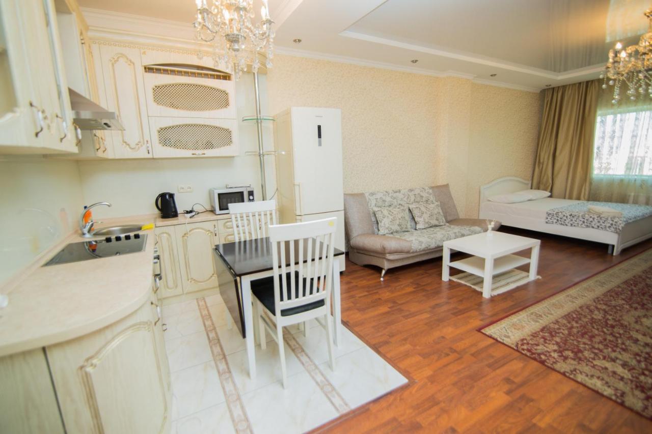 Apartment Severnoe 89 Asztana Kültér fotó